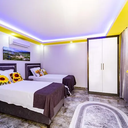 Vila Luxury Duplex With 2 Pools In Kalkan *